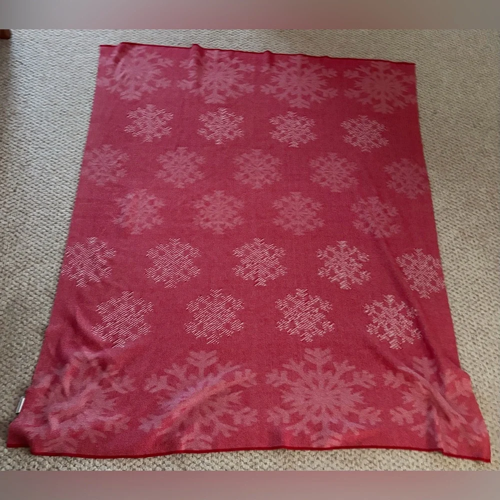 Jingles & Joy Red Throw Blanket With Snowflakes 56” X  66”